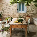 Aνεξάρτητη παραδοσιακή πέτρινη Corinth