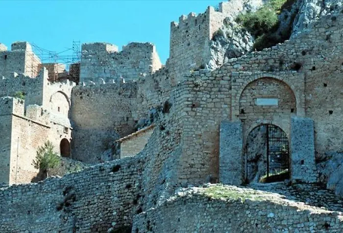 Aνεξάρτητη παραδοσιακή πέτρινη Corinth